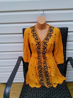 entro Mustard Yellow V neck Navy Blue Floral Embroidered 3/4 Sleeve Tunic